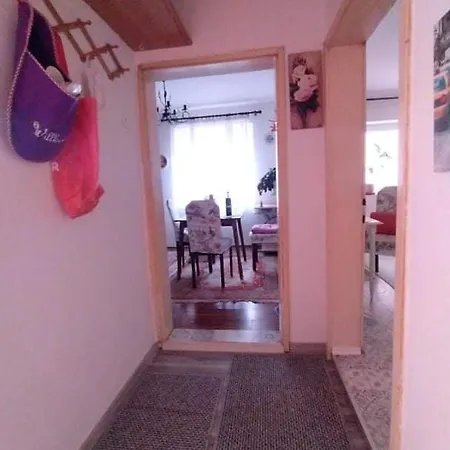 Stan Na Dan Luna Apartment
